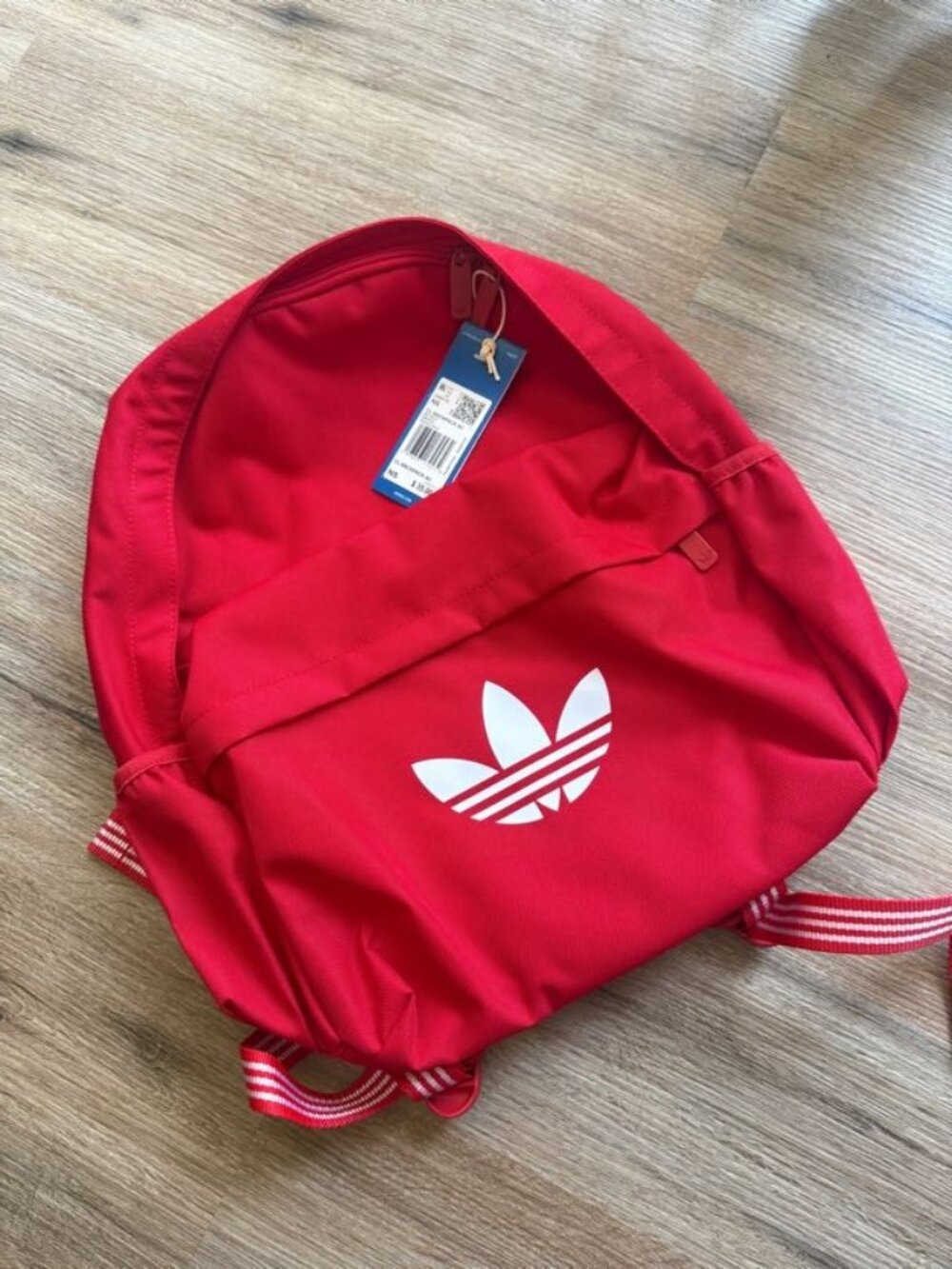 Adidas men’s Adicolor Classic Backpack Travel Bag Red New